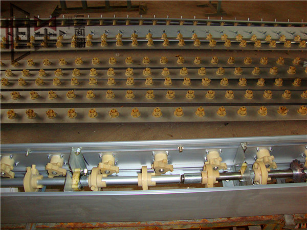 三面翻廣告牌內(nèi)部鋼結構